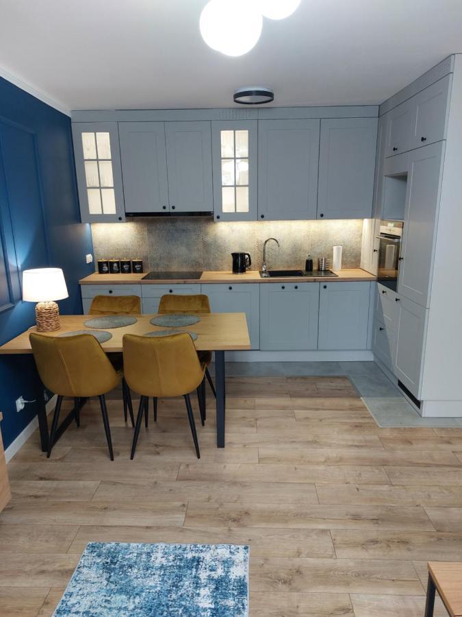 Miodowy Apartament Złotów エクステリア 写真
