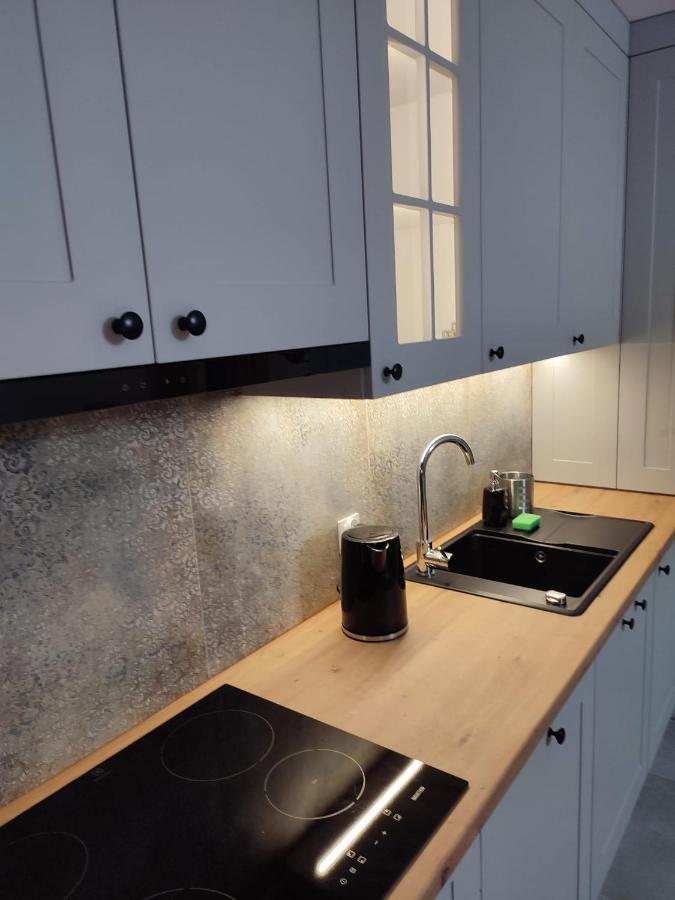 Miodowy Apartament Złotów エクステリア 写真